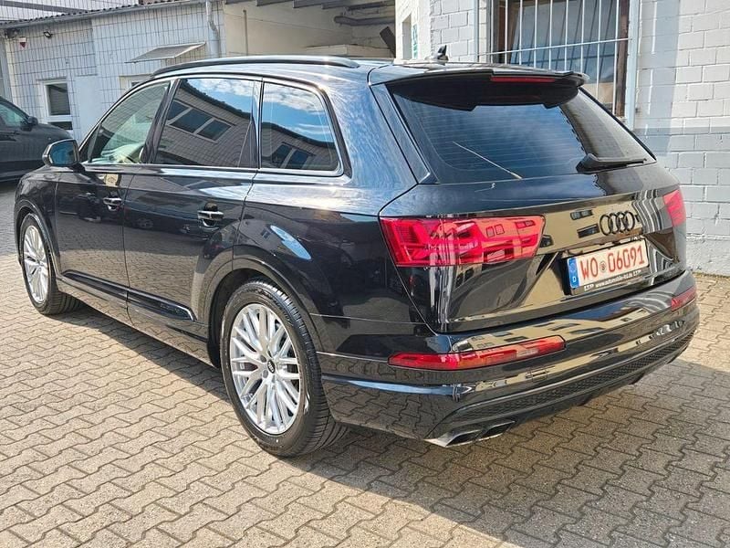 Gebraucht Audi SQ7 Sport 435 PS (319 kW) 2017 Schwarz SUV