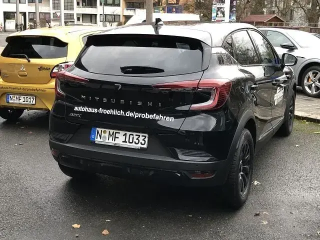 Gebraucht Mitsubishi ASX Top 158 PS (116 kW) 2024 Onyx schwarz metallic (metallic) SUV