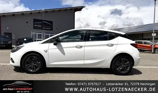Gebraucht Opel Astra 131 PS (96 kW) 2020 Weiß Limousine