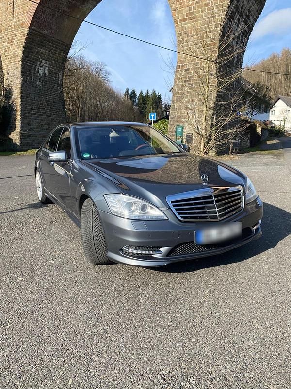 Gebraucht Mercedes S450 320 PS (235 kW) 2010 Grau Limousine
