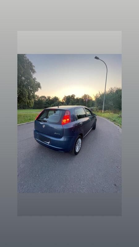 Blau Gebraucht 2007 Fiat Punto Emotion Kleinwagen | 999 € (Guter Preis) - Bild 1/4