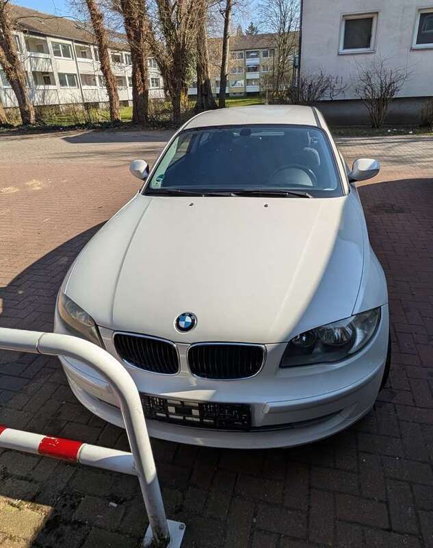 Gebraucht 2009 BMW 116 Kleinwagen | 2.950 € (Fairer Preis) - Bild 1/4