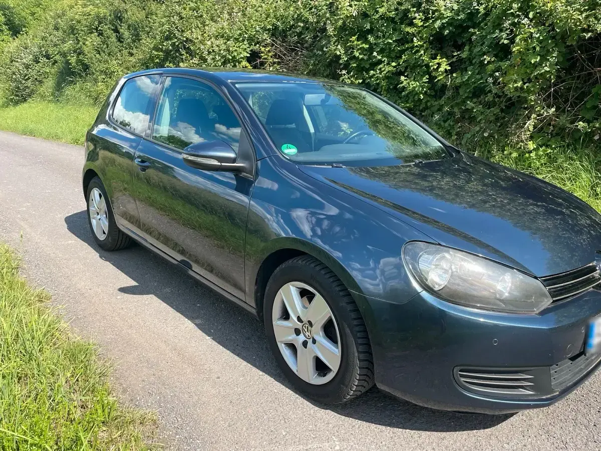 Gebraucht VW Golf 122 PS (89 kW) 2009 Blau Coupé