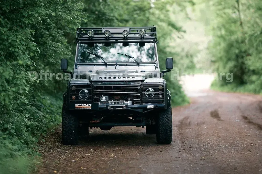 Gebraucht Land Rover Defender 122 PS (89 kW) 2015 Grau Kombi
