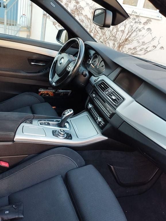 Schwarz Gebraucht 2012 BMW 525 Performance Limousine | 10.200 € (Guter Preis) - Bild 1/4