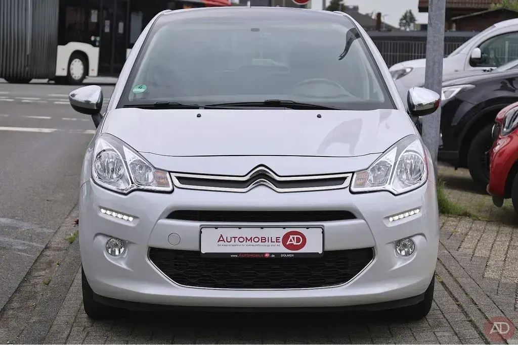 Gebraucht Citroën C3 Exclusive 110 PS (80 kW) 2017 Weiß Limousine