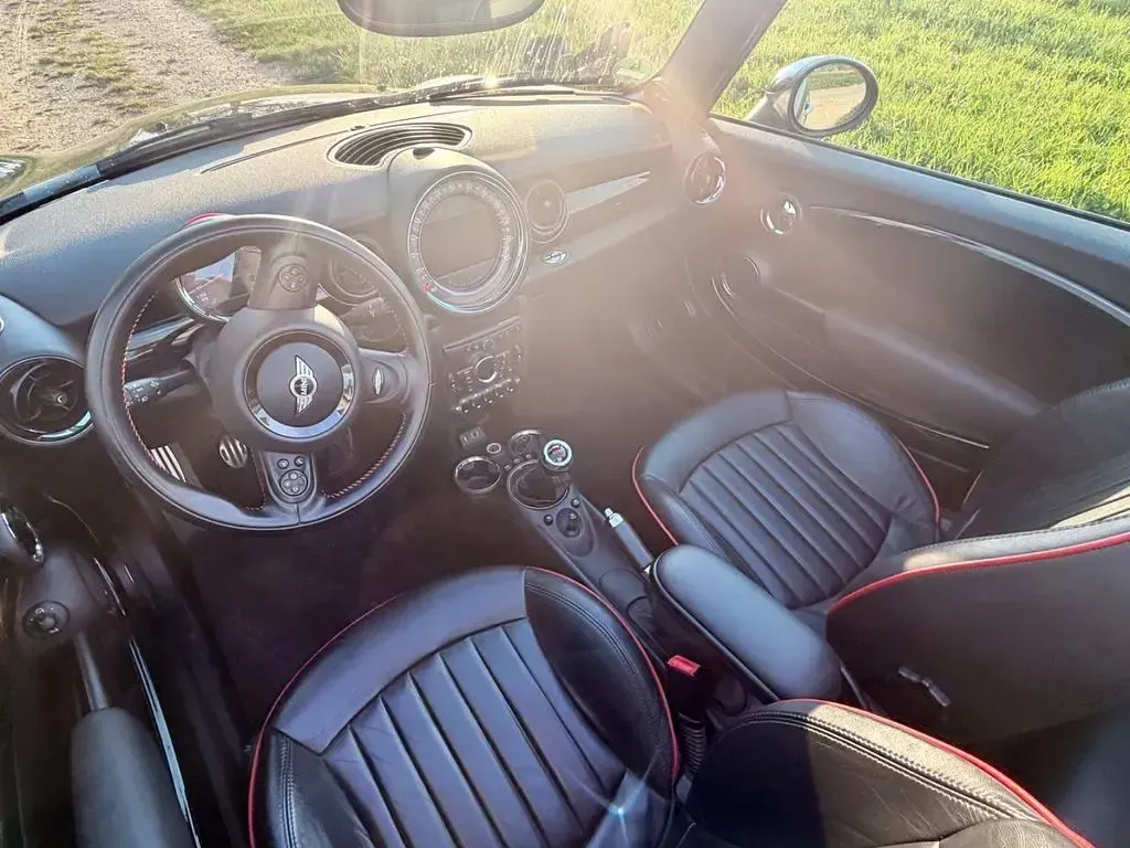 Gebraucht Mini John Cooper Works 211 PS (155 kW) 2013 Schwarz Kleinwagen