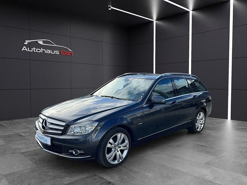 Grau Gebraucht 2010 Mercedes C200 Avantgarde Limousine | 7.990 € (Fairer Preis) - Bild 1/4