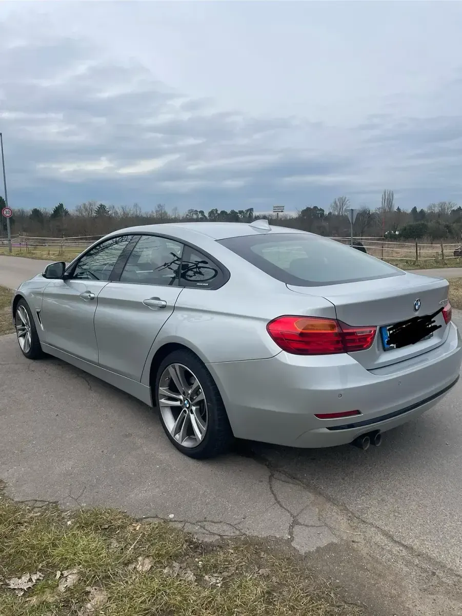 Gebraucht BMW 425 Sport Line 224 PS (164 kW) 2016 Silber Coupé