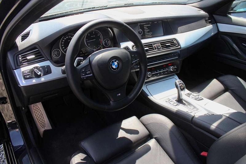 Gebraucht BMW 520 M Sport 184 PS (135 kW) 2011 Schwarz Limousine