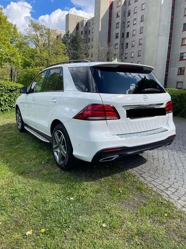 Gebraucht Mercedes GLE350 AMG line 258 PS (189 kW) 2018 Weiß SUV