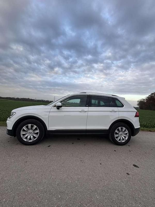 Gebraucht 2017 VW Tiguan Sound SUV | 18.500 € (Fairer Preis) - Bild 1/4