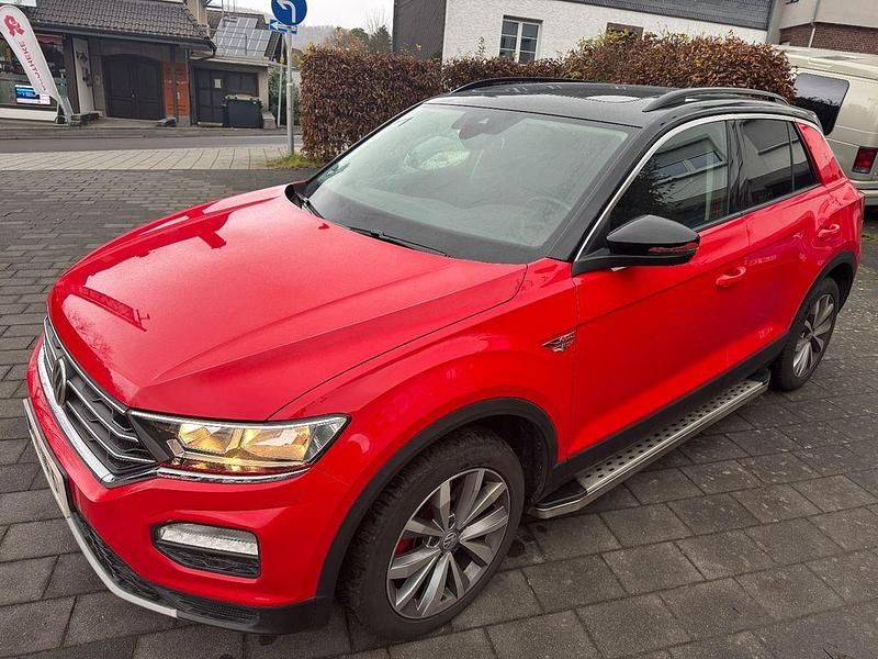 Rot Gebraucht 2018 VW T-Roc Style SUV | 19.300 € (Fairer Preis) - Bild 1/4