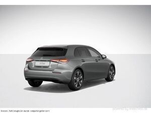 Gebraucht Mercedes A180 Night 136 PS (100 kW) 2024 Grau metalliclack mountaingrau metallic Limousine