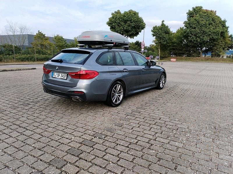 Gebraucht BMW 520 M Sport 190 PS (139 kW) 2017 Grau Kombi