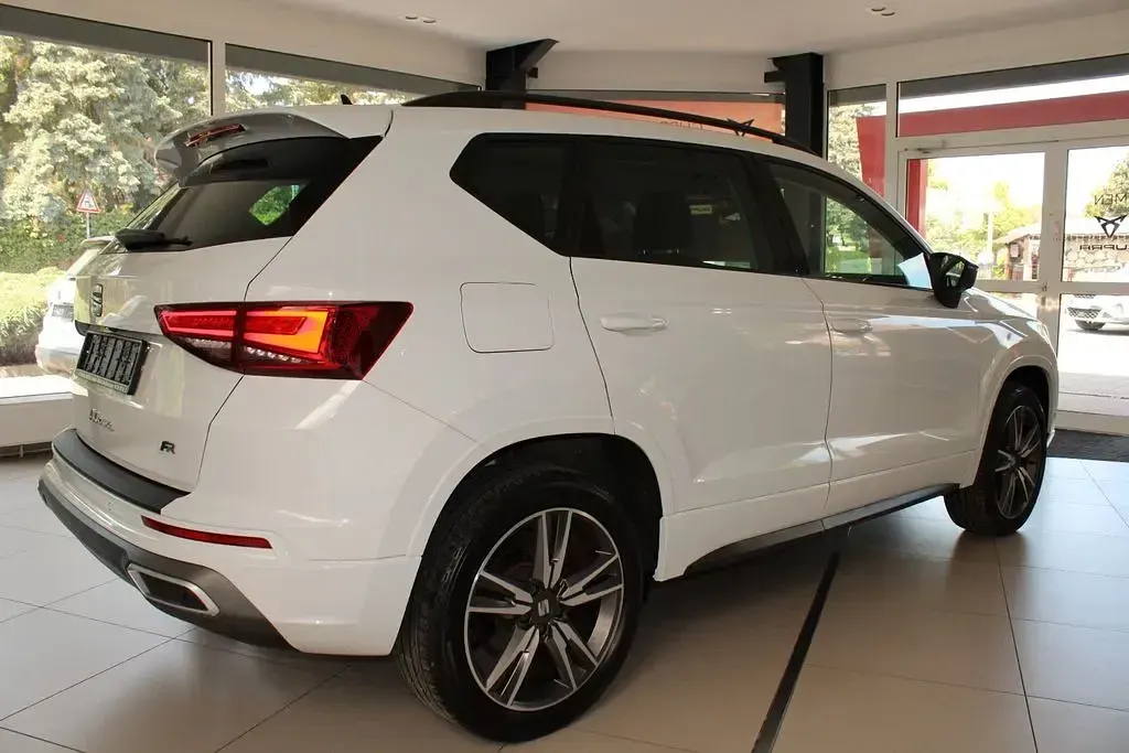 Gebraucht Seat Ateca FR 150 PS (110 kW) 2022 Weiß SUV