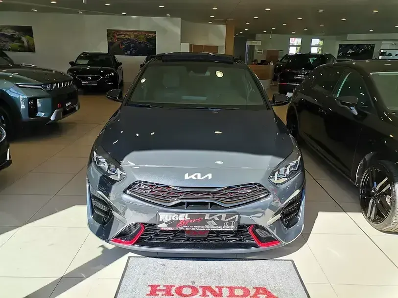 Gebraucht Kia Ceed GT Comfort 204 PS (150 kW) 2021 (h8g) pentametal met. Limousine