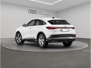 Neu Audi Q5 Sportback Advanced 204 PS (150 kW) 2025 Weiß (arkonaweiß) SUV