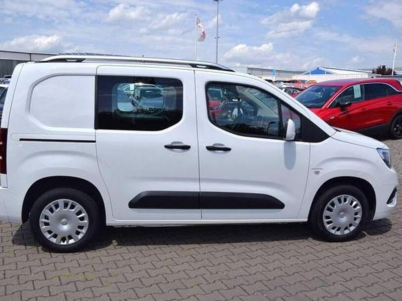 Gebraucht Opel Combo Edition 76 PS (55 kW) 2021 Andere Van / Kleinbus