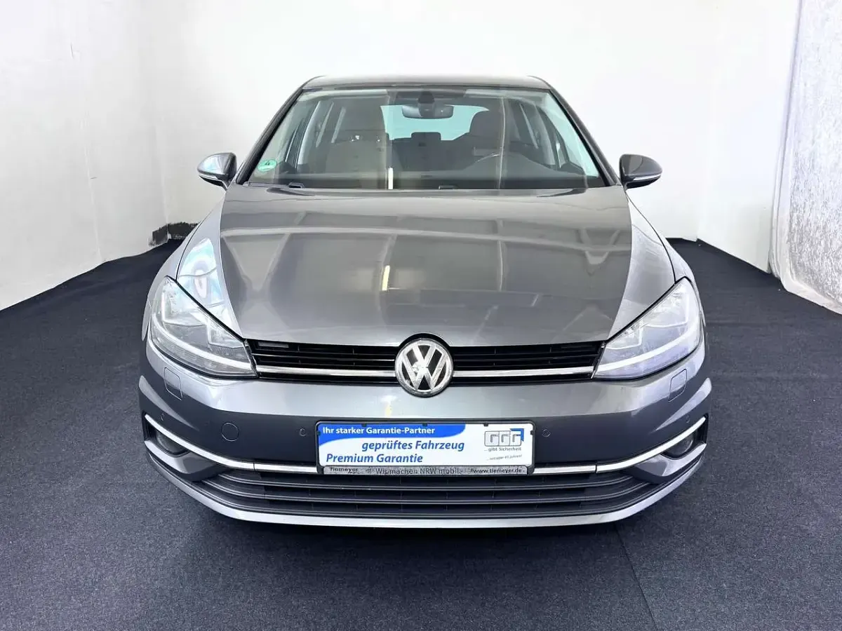 Second-hand VW Golf VII Comfortline 150 CP (110 kW) 2017 Gri Hatchback