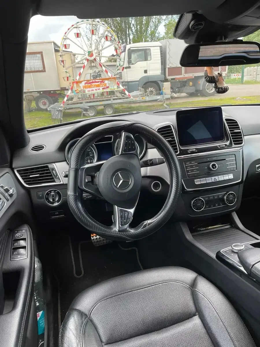 Gebraucht Mercedes GLE350 236 PS (173 kW) 2016 Grau SUV