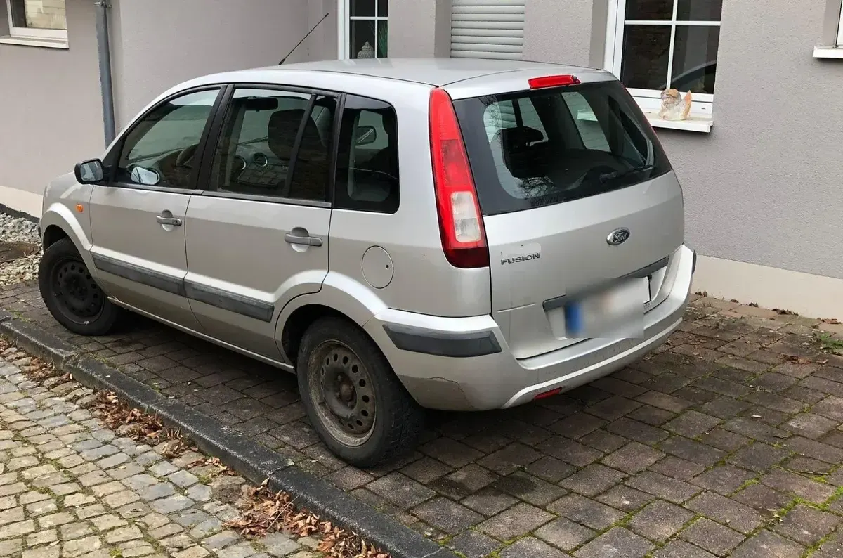 Gebraucht Ford Fusion 80 PS (58 kW) 2007 Silber Kleinwagen