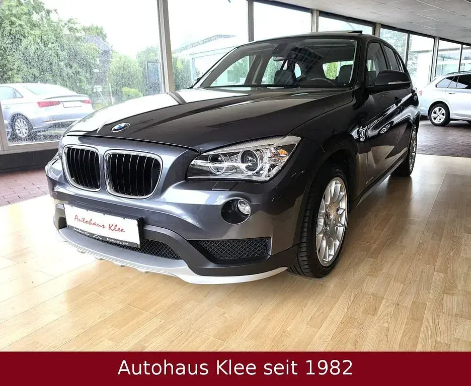 Gebraucht BMW X1 Sport Line 184 PS (135 kW) 2015 Grau SUV