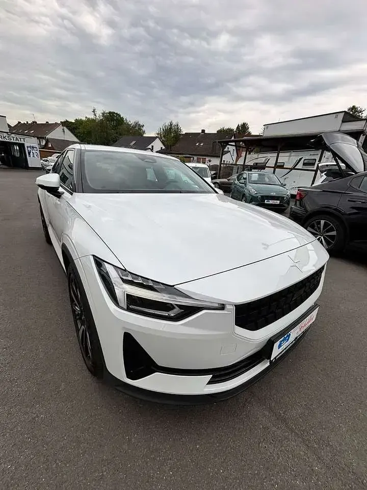 Gebraucht Polestar 2 Plus 169 kW (231 PS) 2022 Crystal white Kleinwagen