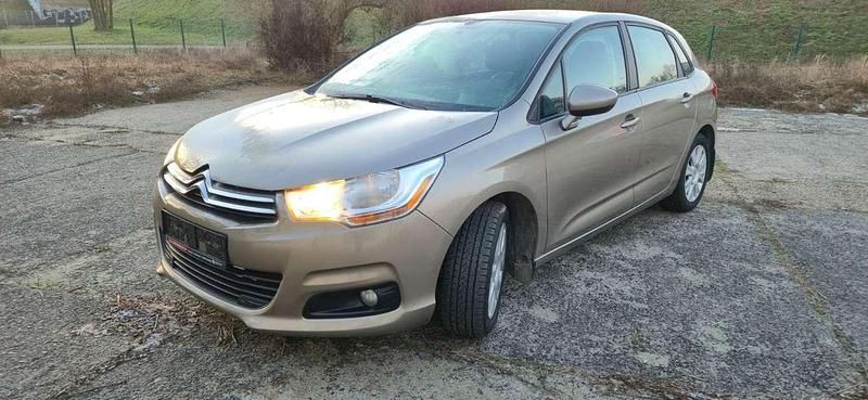 Gebraucht Citroën C4 95 PS (69 kW) 2014 Bronze Limousine