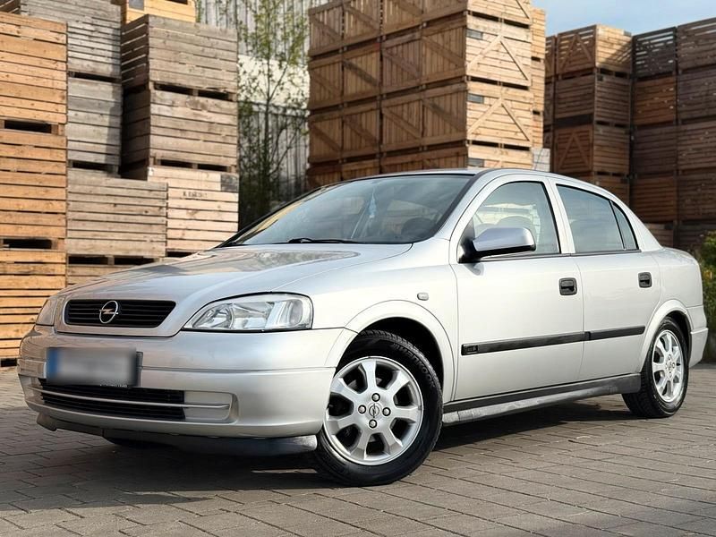Second-hand Opel Astra 2001 Gri Berlinǎ