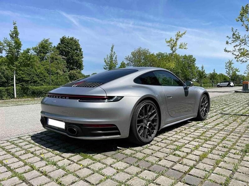 Gebraucht Porsche 992 450 PS (330 kW) 2020 Silber Coupé