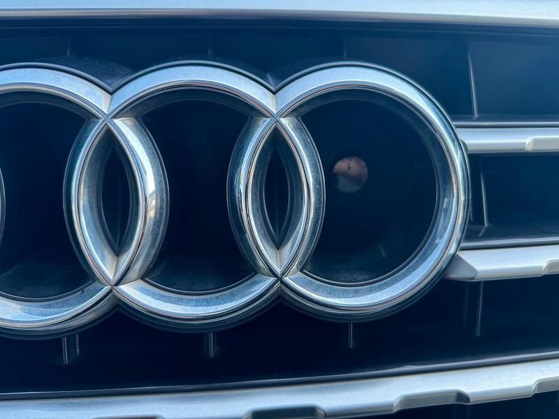 Schwarz Gebraucht 2015 Audi Q7 S-Line SUV | 30.999 € - Bild 1/4