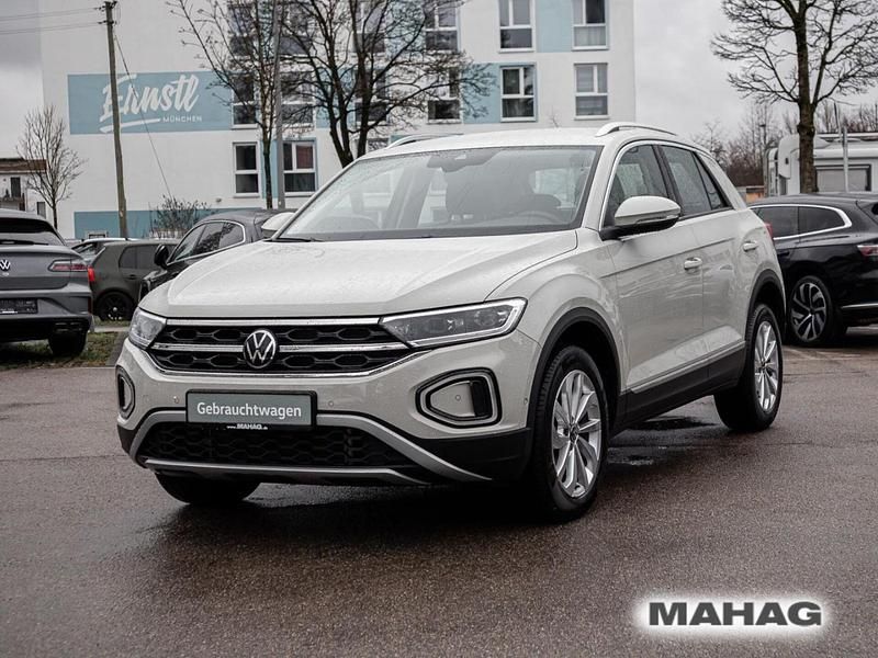 Gebraucht VW T-Roc Style 150 PS (110 kW) 2023 Grau SUV