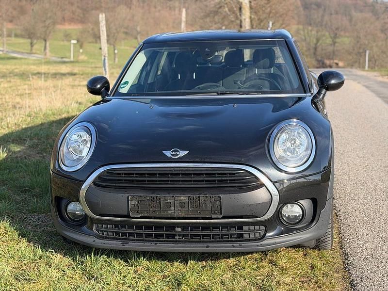 Gebraucht Mini One Clubman Pepper 102 PS (75 kW) 2017 Schwarz Kombi