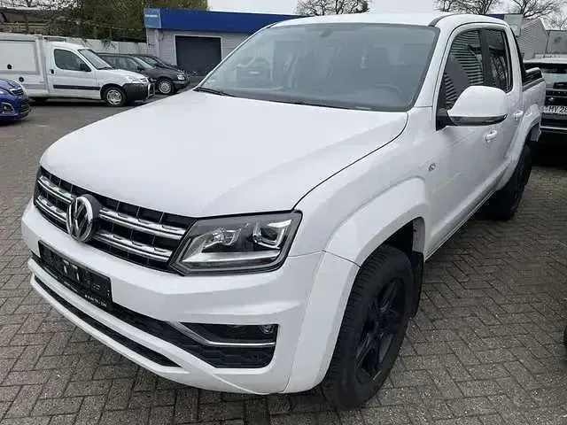 Gebraucht VW Amarok Highline 224 PS (164 kW) 2017 Candyweiß Pickup