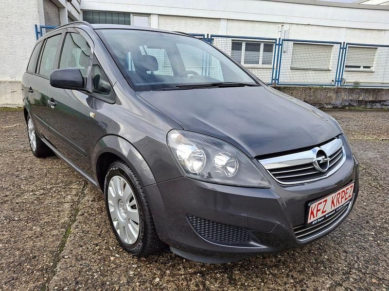 Grau Gebraucht 2011 Opel Zafira Eco Van / Kleinbus | 4.500 € (Fairer Preis) - Bild 1/4