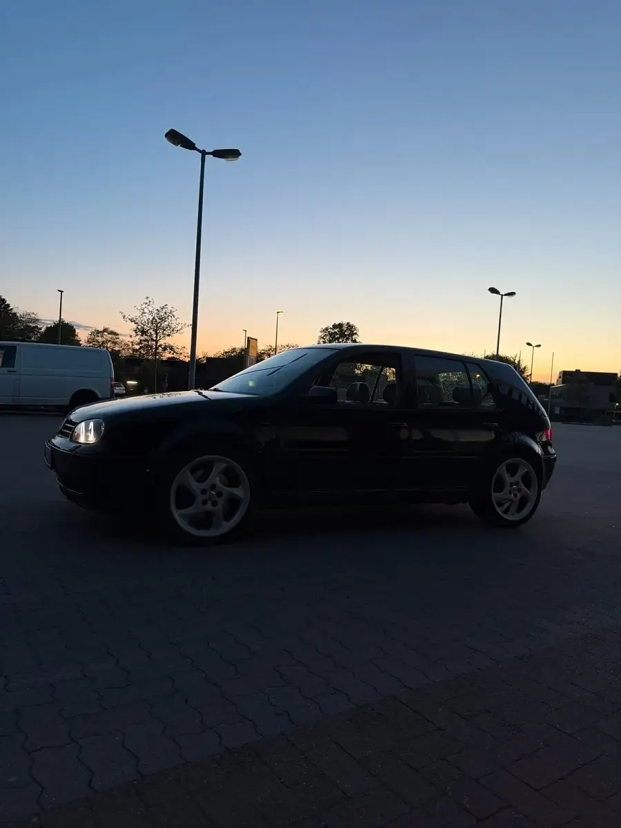 Brugt VW Golf IV 204 HK (150 kW) 2000 Sort Hatchback