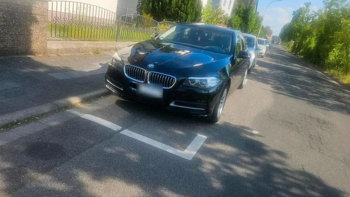 Gebraucht BMW 520 190 PS (139 kW) 2015 Schwarz Kombi