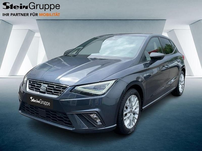Grau Gebraucht 2024 Seat Ibiza FR Limousine | 22.030 € (Fairer Preis) - Bild 1/4