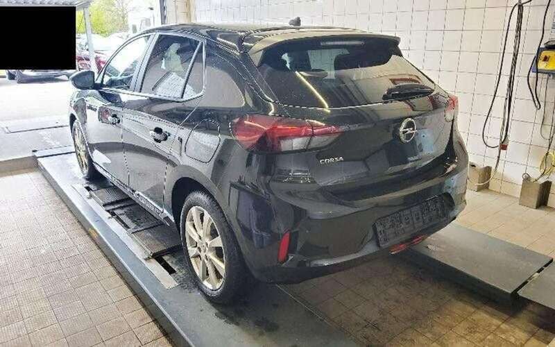 Gebraucht Opel Corsa Edition 101 PS (74 kW) 2022 Schwarz Kleinwagen