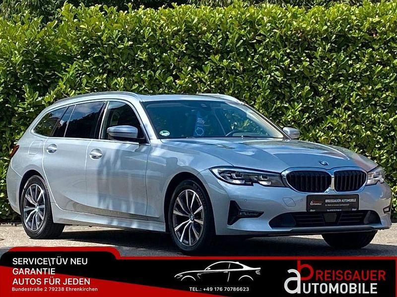 Silber Gebraucht 2020 BMW 320 Sport Line Limousine | 23.999 € (Fairer Preis) - Bild 1/3