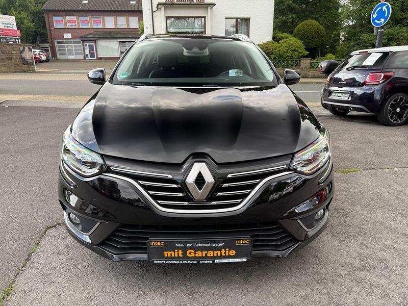 Gebraucht Renault Mégane IV Bose Edition 132 PS (97 kW) 2017 Schwarz Limousine