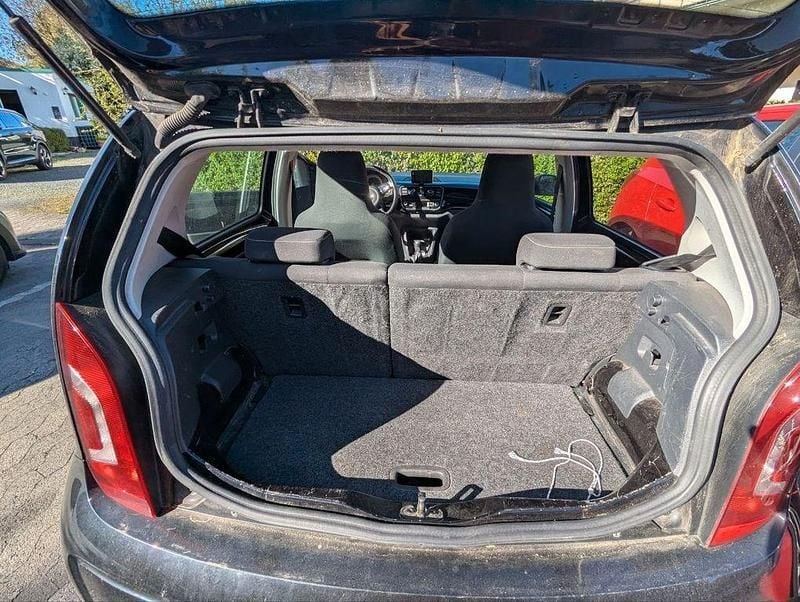 Usata VW up! 60 CV (44 kW) 2013 Nero Utilitaria