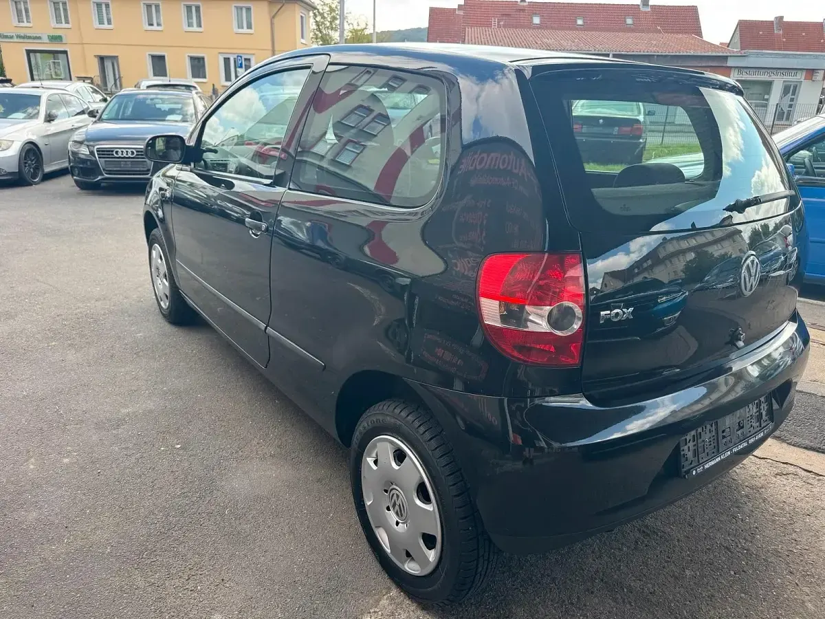 Gebraucht VW Fox 55 PS (40 kW) 2005 Blau Kleinwagen