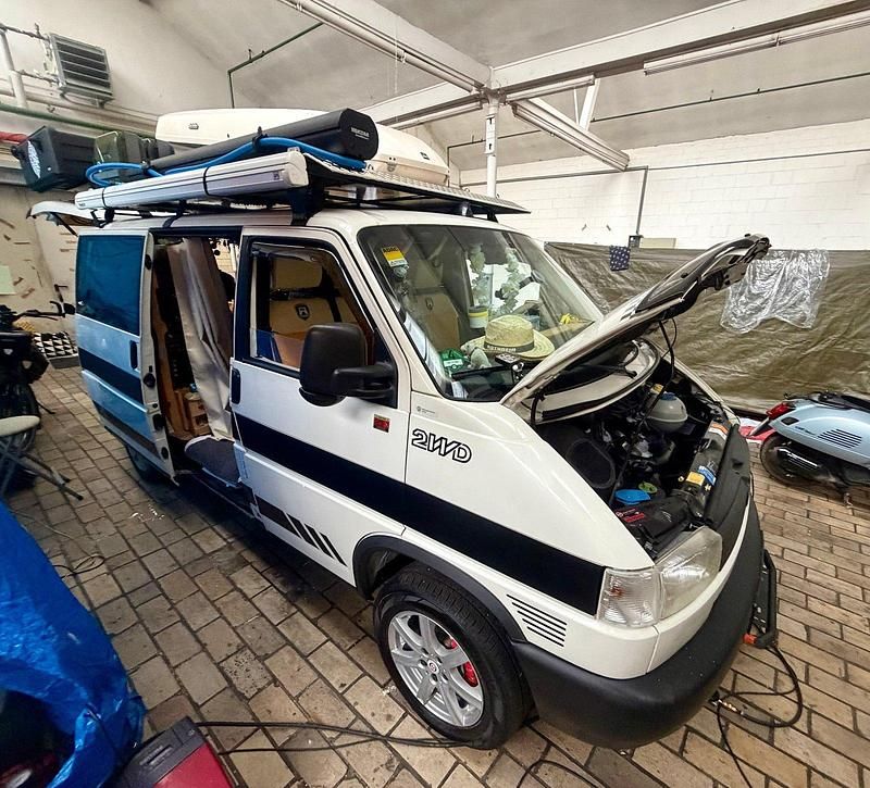 Gebraucht VW California Exclusive 88 PS (64 kW) 2002 Weiß Van