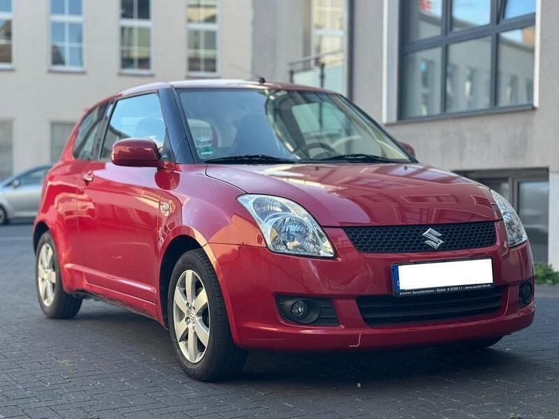 Rot Gebraucht 2009 Suzuki Swift Kleinwagen | 4.400 € (Fairer Preis) - Bild 1/4
