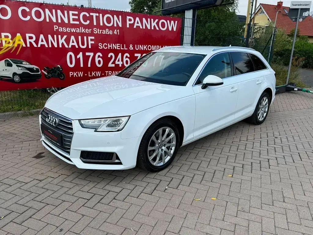 Gebraucht Audi A4 Sport 150 PS (110 kW) 2019 Weiß Kombi