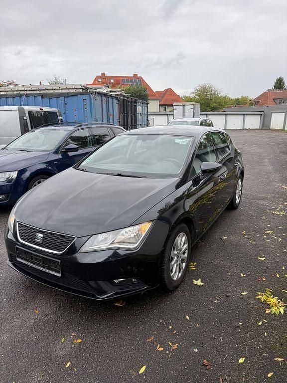 Gebraucht Seat Leon Style 105 PS (77 kW) 2013 Schwarz Limousine