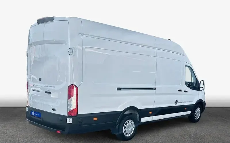 Używany Ford E-Transit Trend 134 kW (183 KM) 2025 Biały Van
