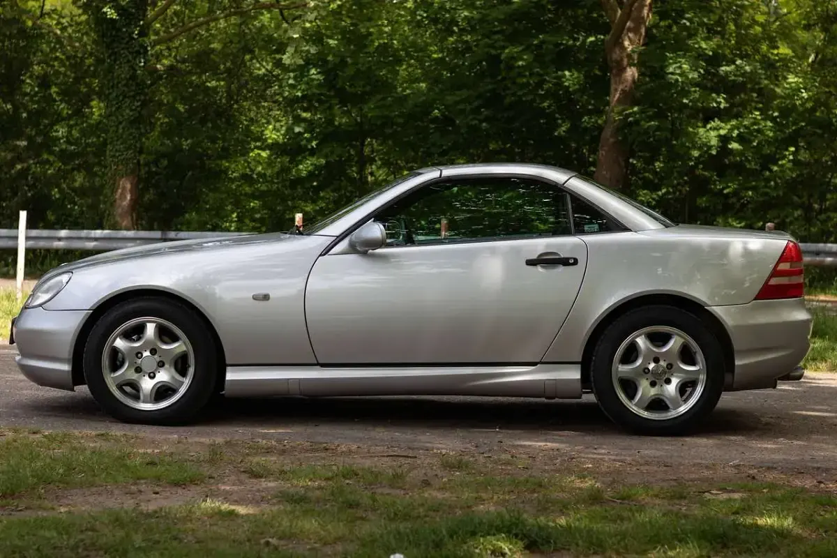 Gebraucht Mercedes SLK230 AMG 193 PS (141 kW) 1998 Silber Cabrio